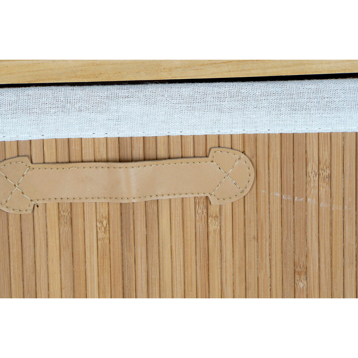 V10HB46F775E68E68AAFB3056FA1F53D00D1R6379755P5