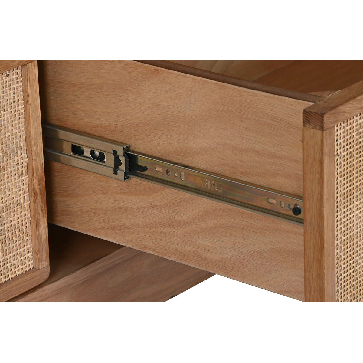 V6H03BFA180D1F2E0A0B47BA10F8680EB98R6384904P5