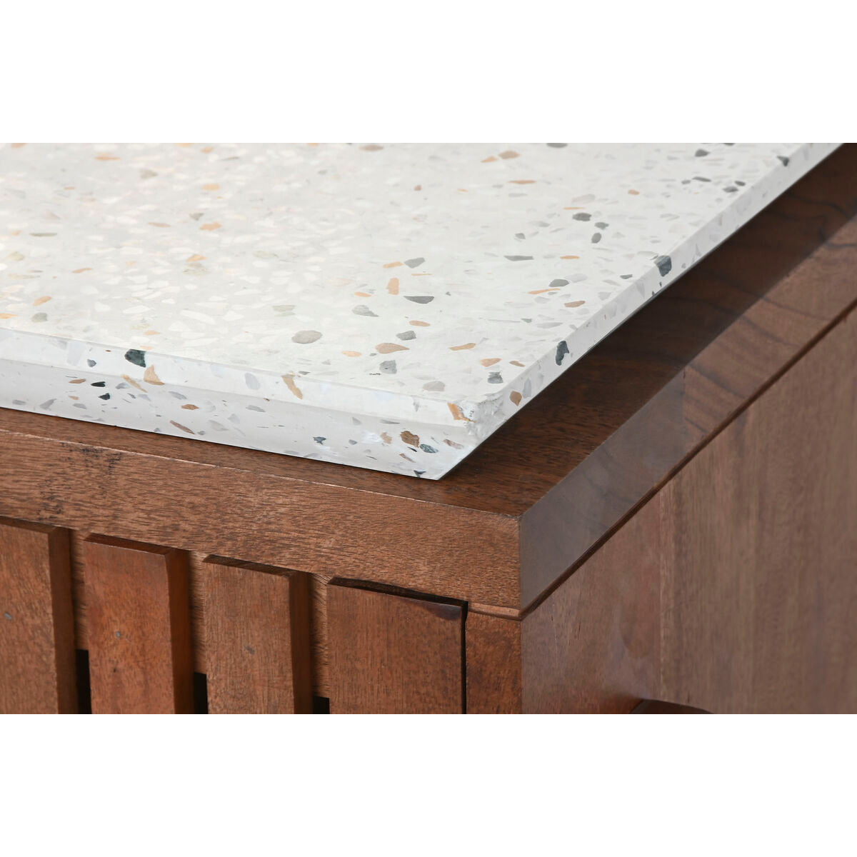 V3H37EB106370FDC6F530C15AC94A6E8070R5666522P5