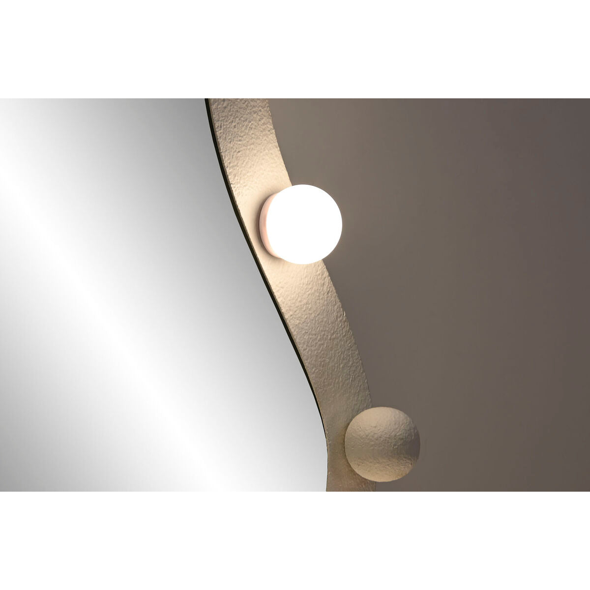 V4HE118D61904CD505029267B22C6C4C21CR7371881P5