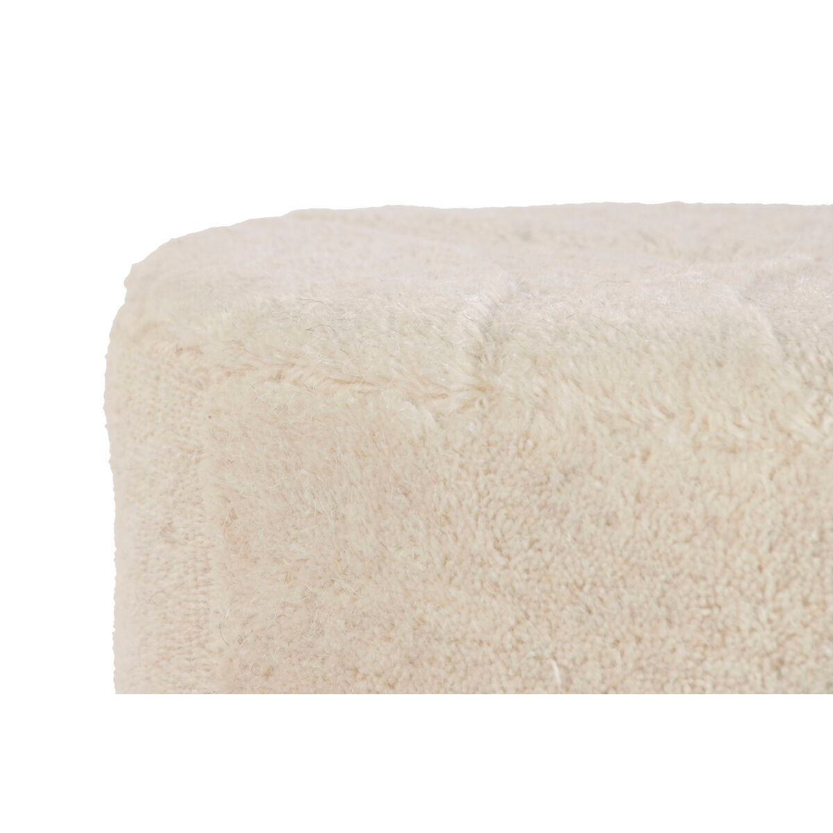 V2H42AE4C16944F0CCD1849A1755D198E0FR7598226P4