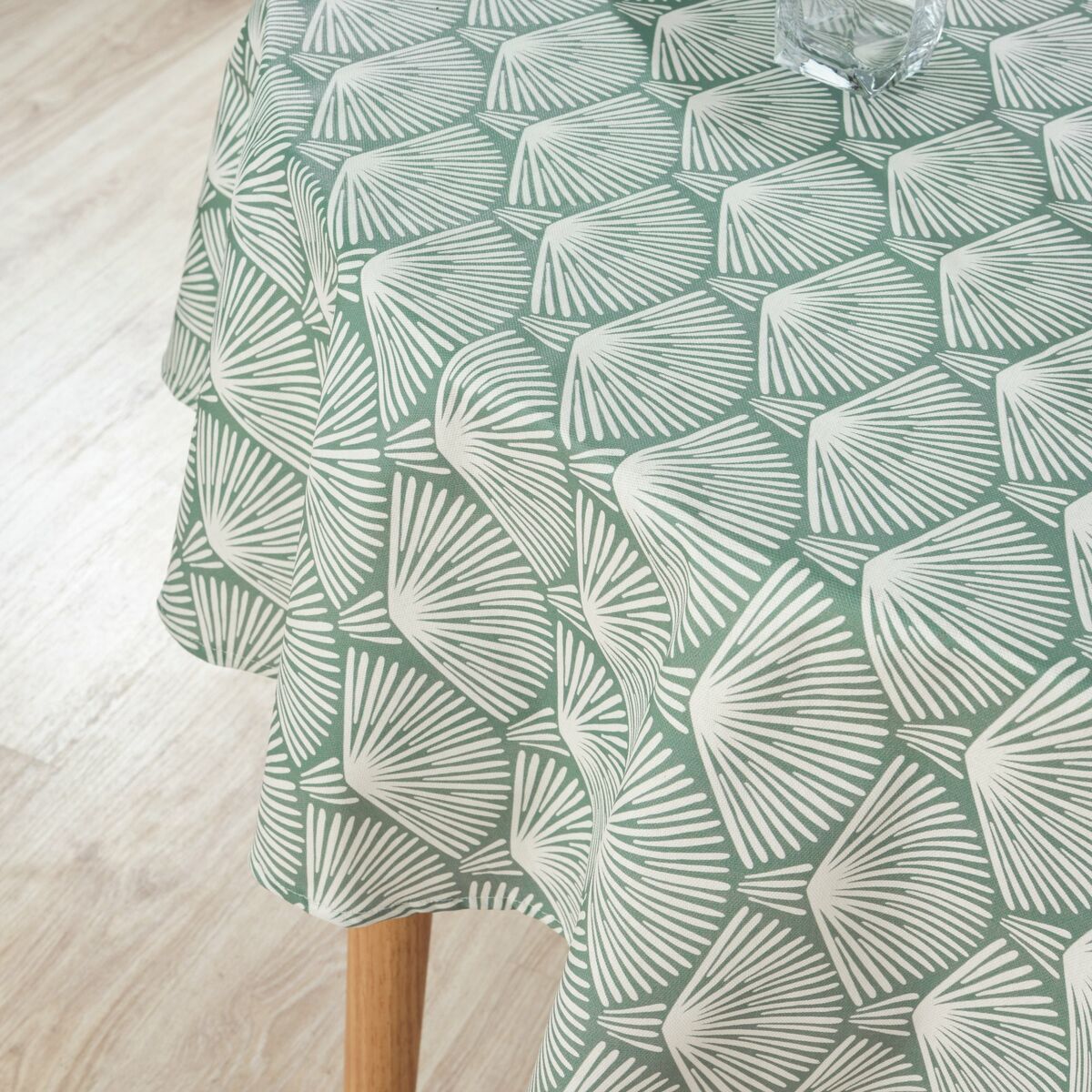 V6HF970DA7760B0E63C283C0777621E9120R4838392P4