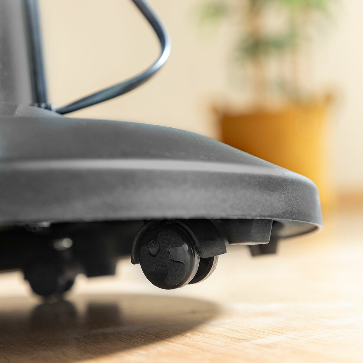 V6H40AAA0F12FB1CA953DB2C82AE0C23875R7381483P6