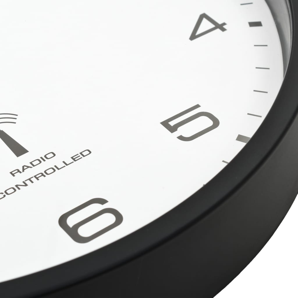 radiostyret vægur med kvarts-urværk 31 cm hvid og sort