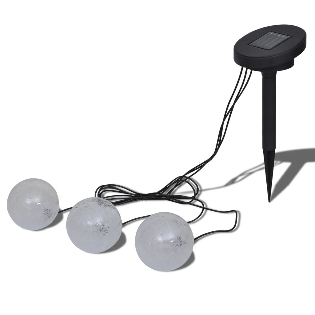 3 soldrevne LED-lyskugler til havebassin