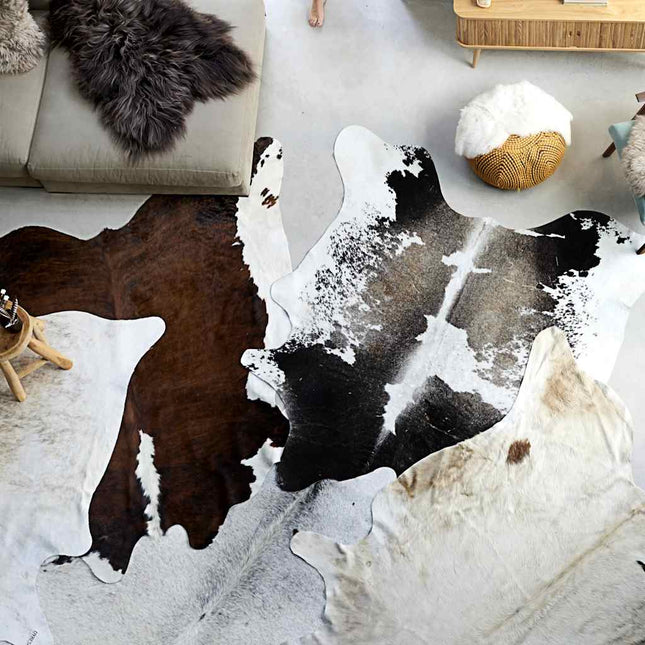 gulvtæppe i ægte koskind 150 x 170 cm sort og hvid