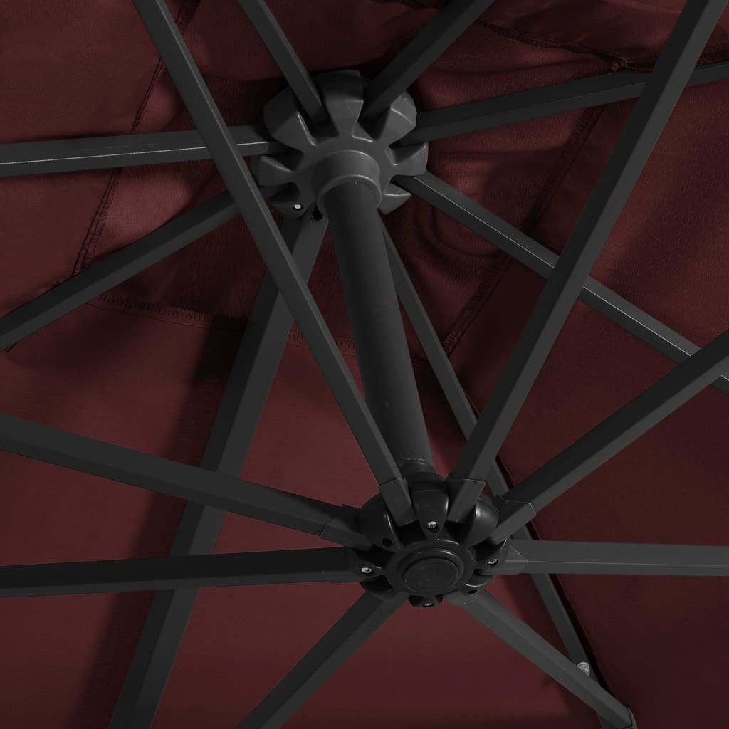 hængeparasol m. LED-lys 250x250 cm bordeauxrød