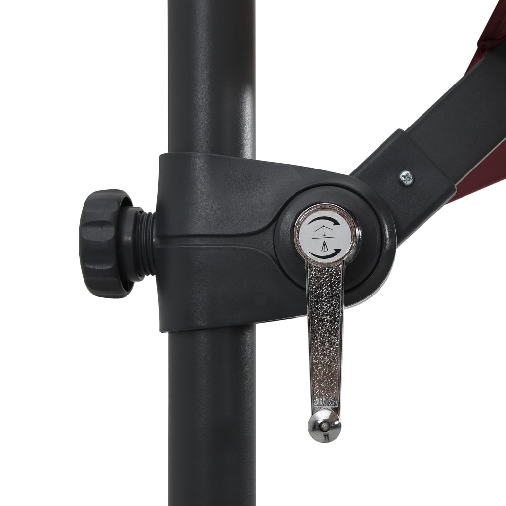 hængeparasol m. LED-lys 250x250 cm bordeauxrød