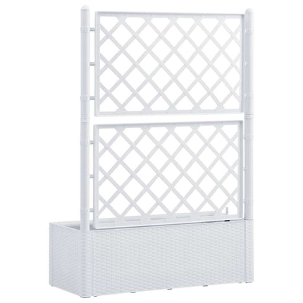 højbed med espalier og automatisk vandingssystem hvid