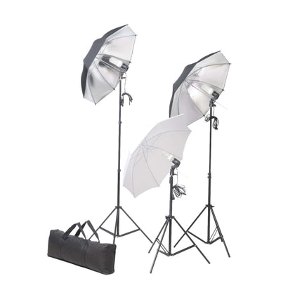 fotostudieudstyr med lamper, paraplyer, baggrund og reflektor