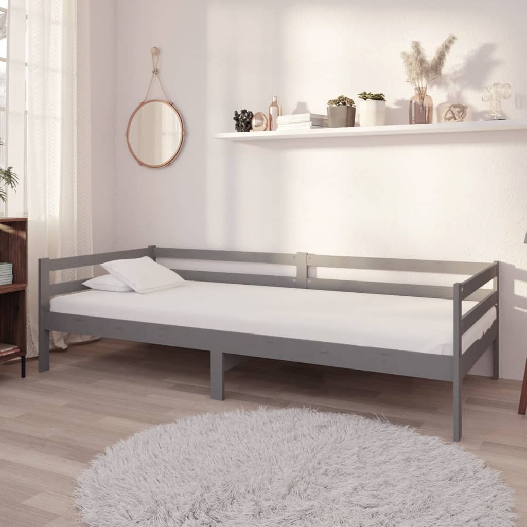 daybed med madras 90x200 cm massivt fyrretræ grå billede
