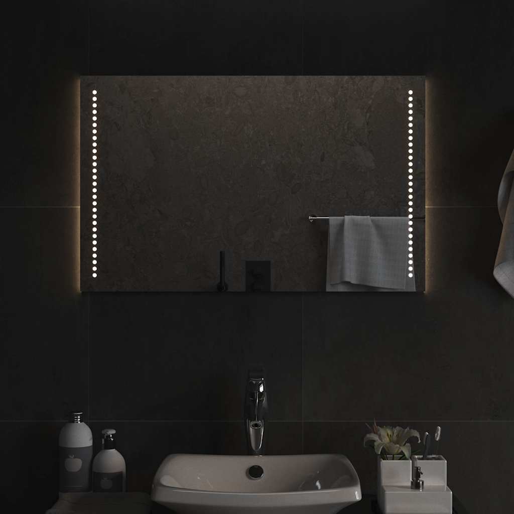 Badeværelsesspejl med LED-lys 80 × 50 cm - væghængt