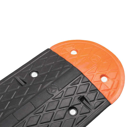 vejbump 129x32,5x4 cm gummi gul og sort