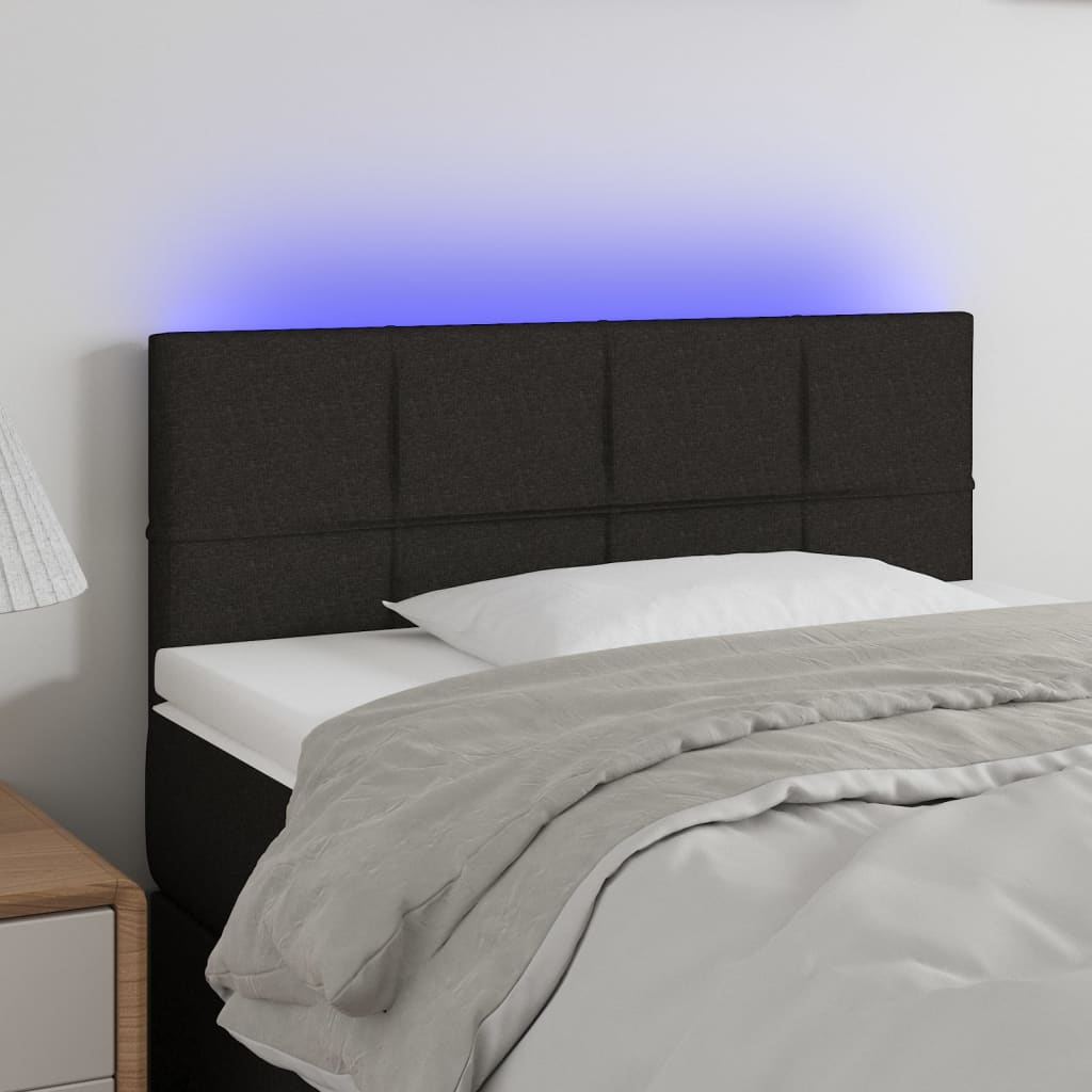 sengegavl med LED-lys 90x5x78/88 cm stof sort
