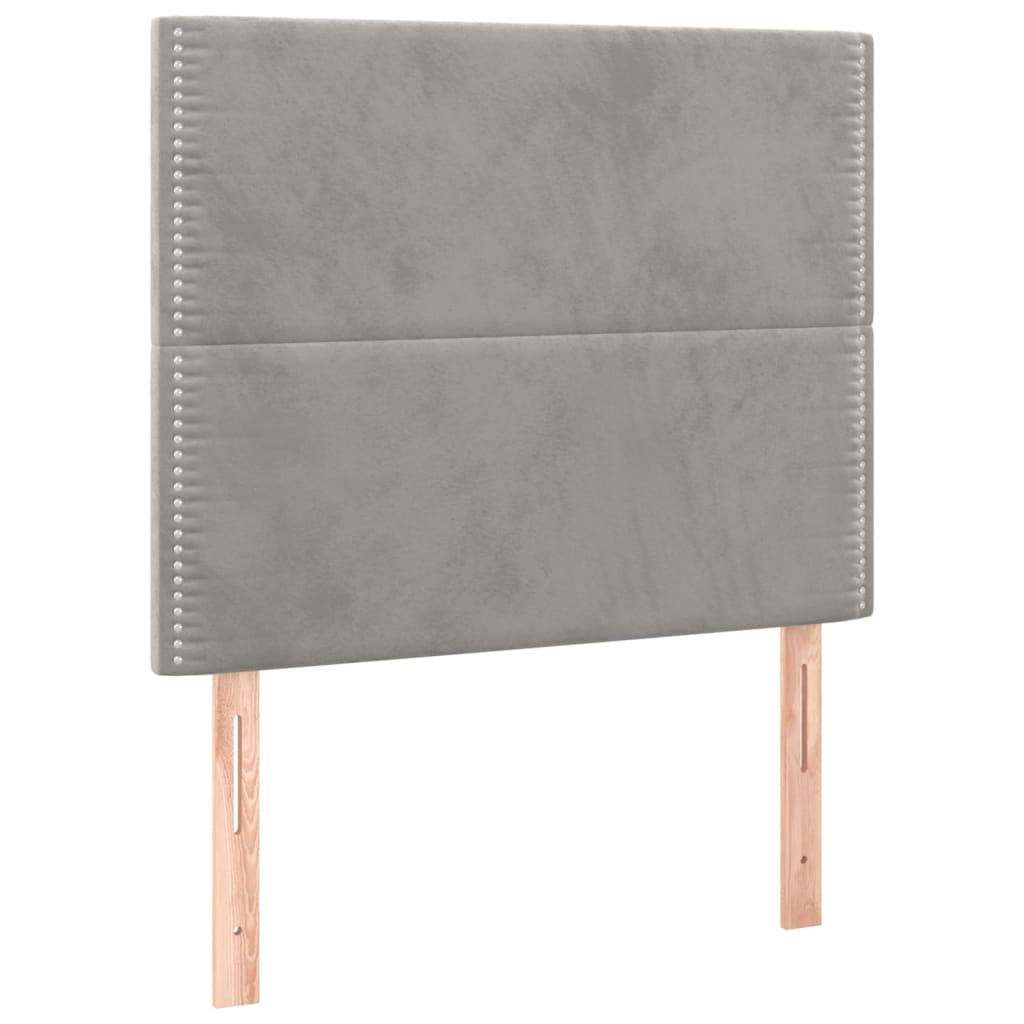 sengegavl med LED-lys 100x5x118/128 cm fløjl lysegrå