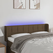 sengegavl med LED-lys 147x16x78/88 cm stof mørkebrun