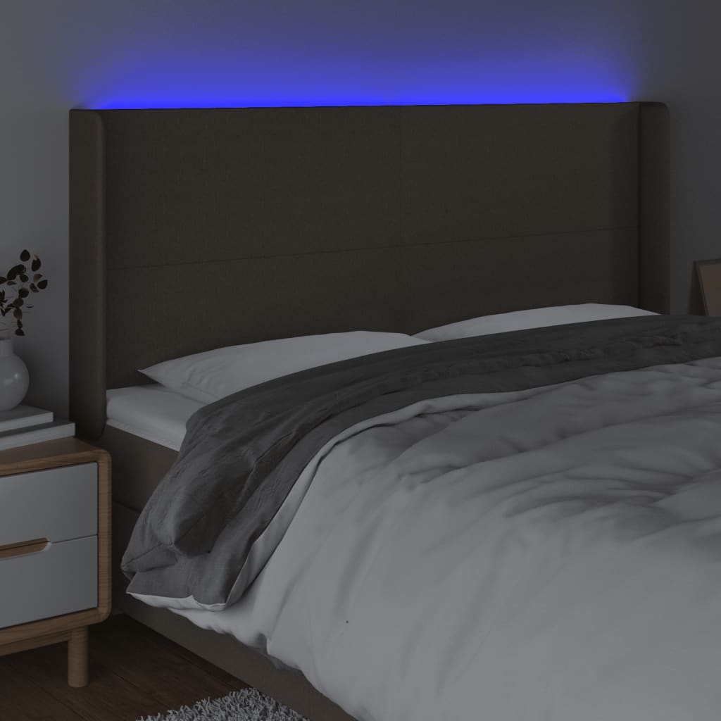sengegavl med LED-lys 183x16x118/128 cm stof gråbrun