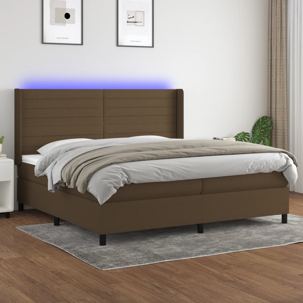 kontinentalseng med LED-lys 200x200 cm stof mørkebrun