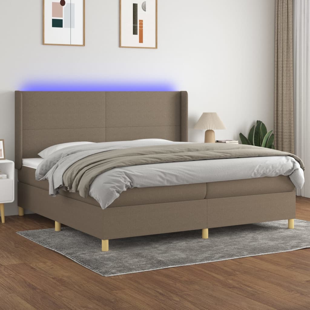 kontinentalseng med LED-lys 200x200 cm stof gråbrun