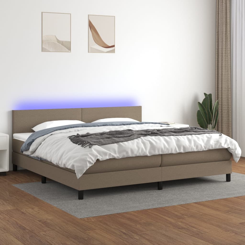 kontinentalseng med LED-lys 200x200 cm stof gråbrun
