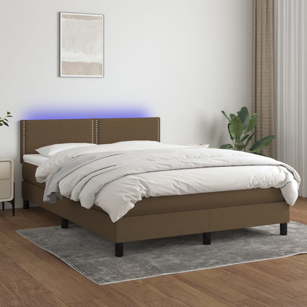 kontinentalseng med LED-lys 140x200 cm stof mørkebrun