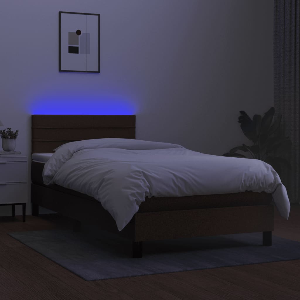 kontinentalseng med LED-lys 80x200 cm stof mørkebrun