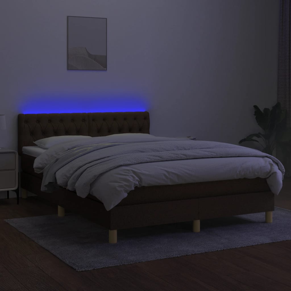kontinentalseng med LED-lys 140x190 cm stof mørkebrun
