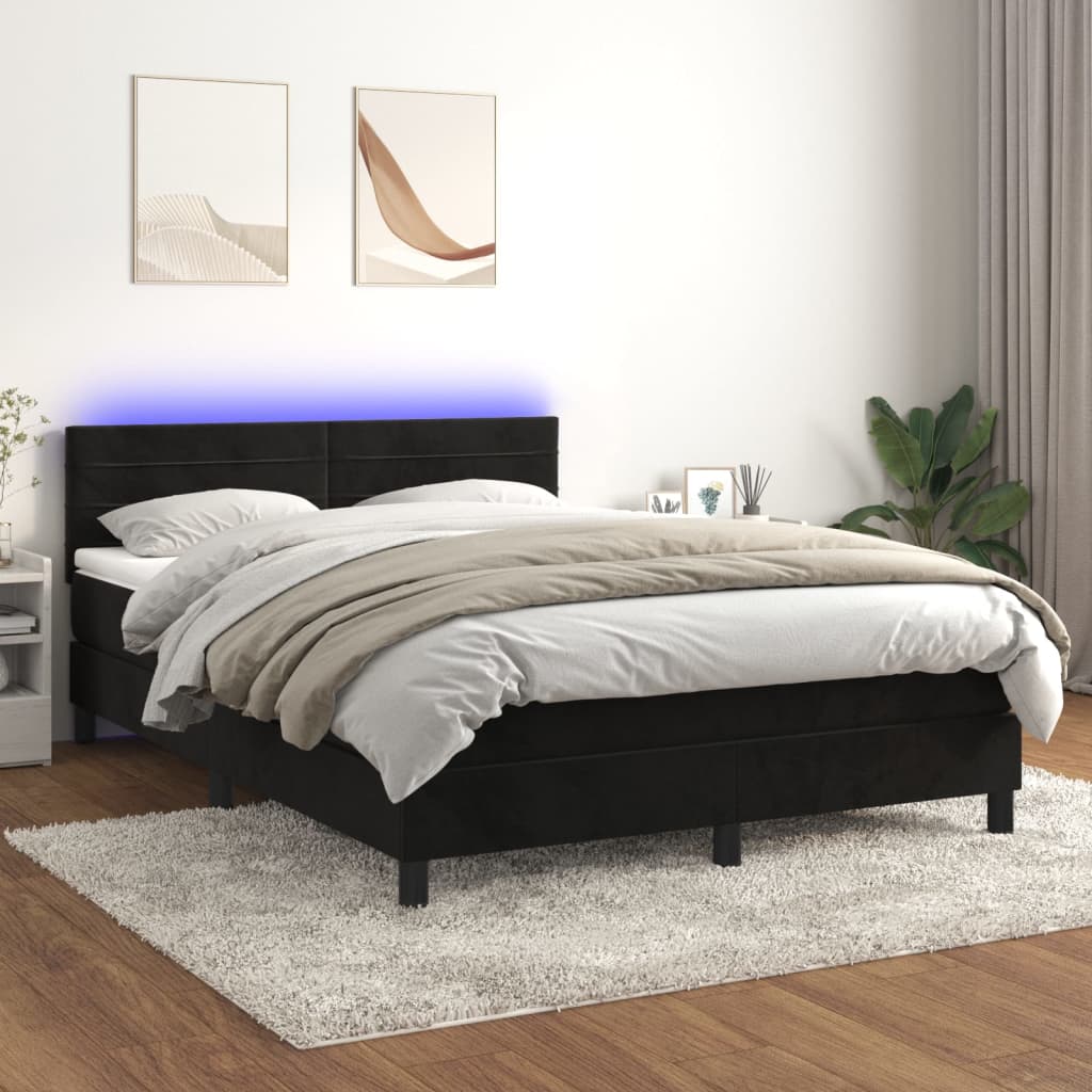 kontinentalseng med madras og LED-lys 140x190 cm fløjl sort