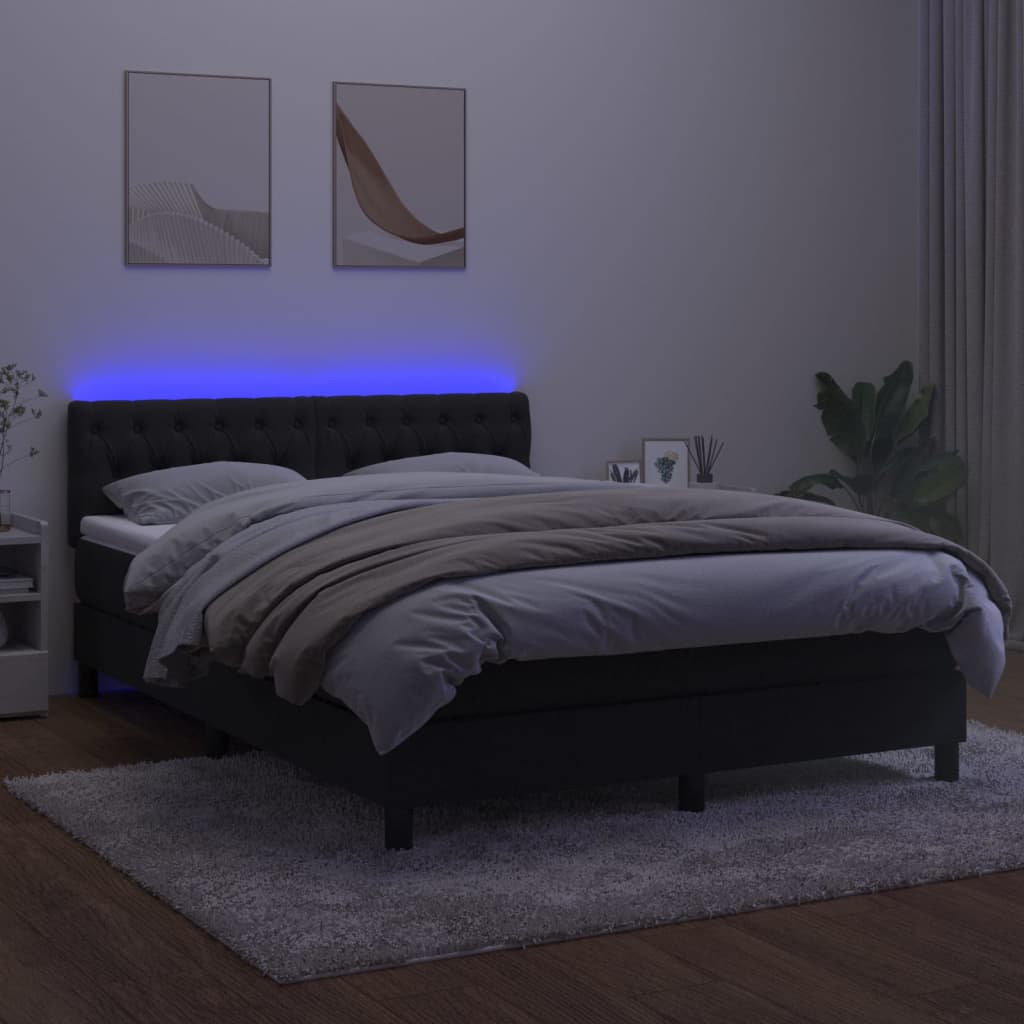 kontinentalseng med madras og LED-lys 140x200 cm fløjl sort