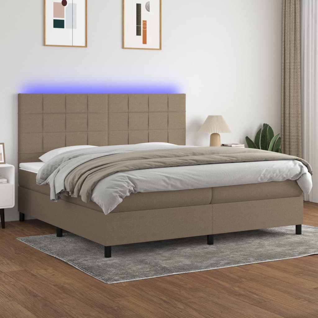 kontinentalseng med LED-lys 200x200 cm stof gråbrun