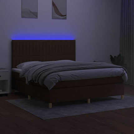 kontinentalseng med LED-lys 180x200 cm stof mørkebrun