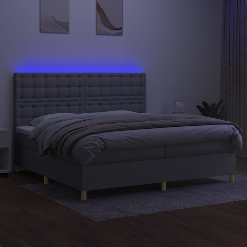 kontinentalseng med LED-lys 200x200 cm stof lysegrå