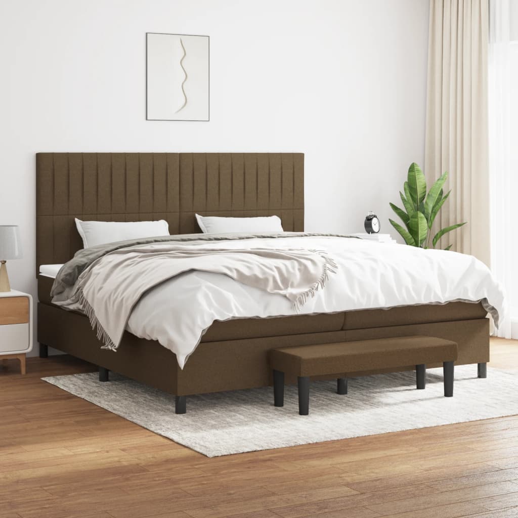 kontinentalseng med madras 200x200 cm stof mørkebrun