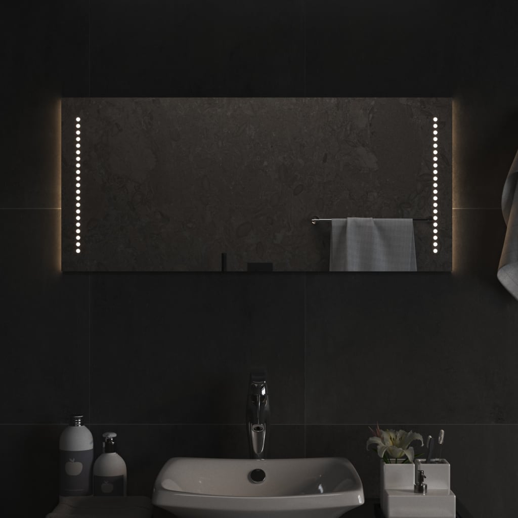 Badeværelsesspejl med LED-lys 40x90 cm