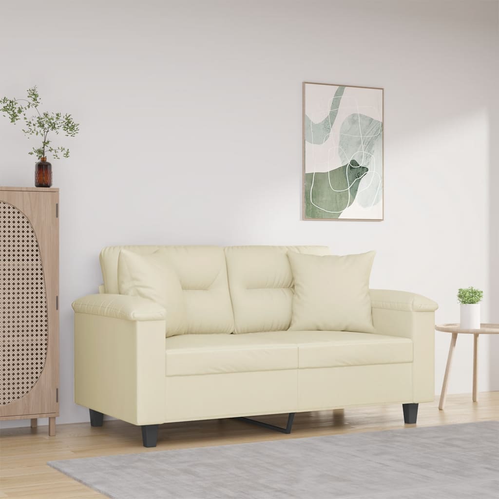 2-personers sofa i kunstlæder med pyntepuder - creme, sædebredde 120 cm