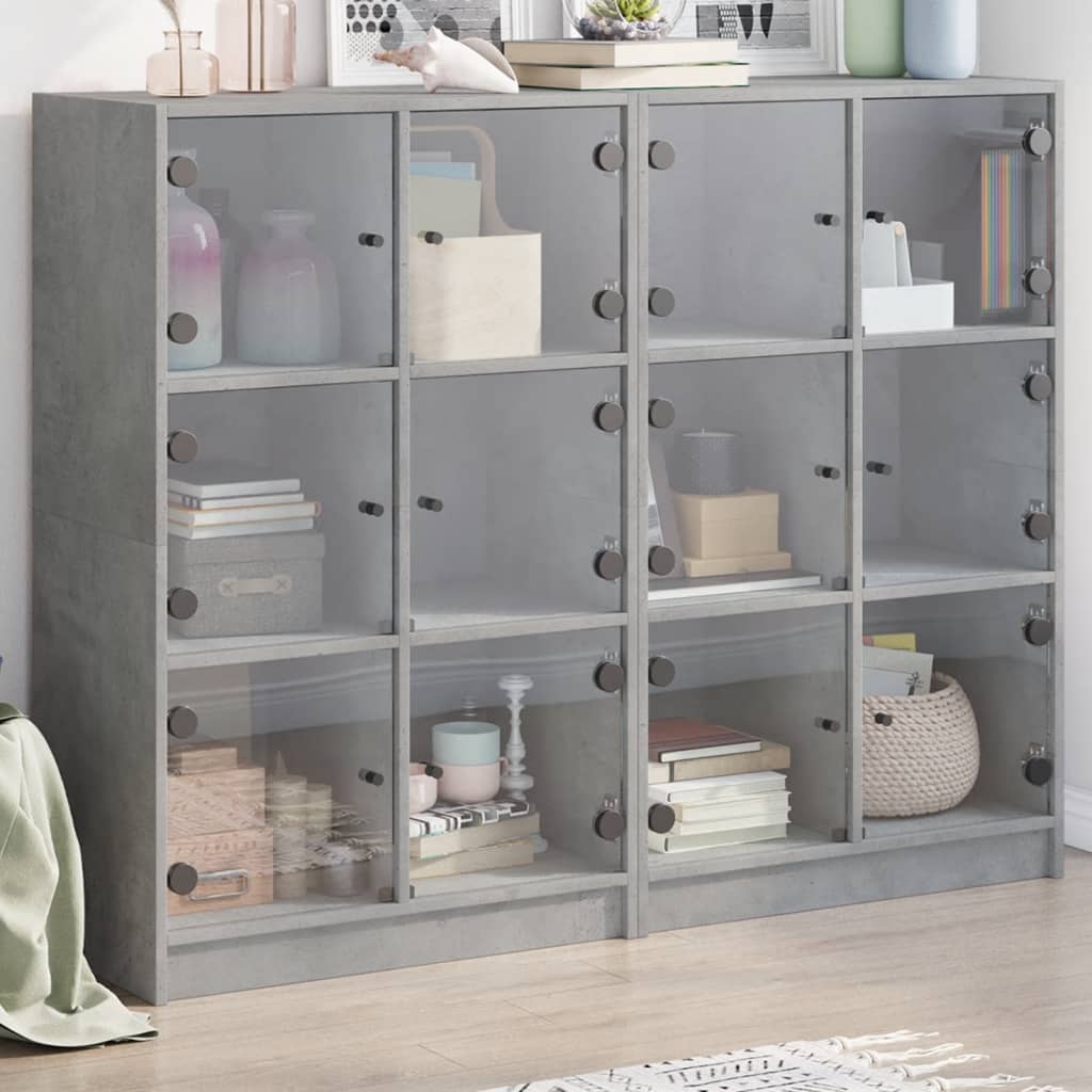 Bogreol med glaslåger 136 × 37 × 109 cm - konstrueret træ, betongrå