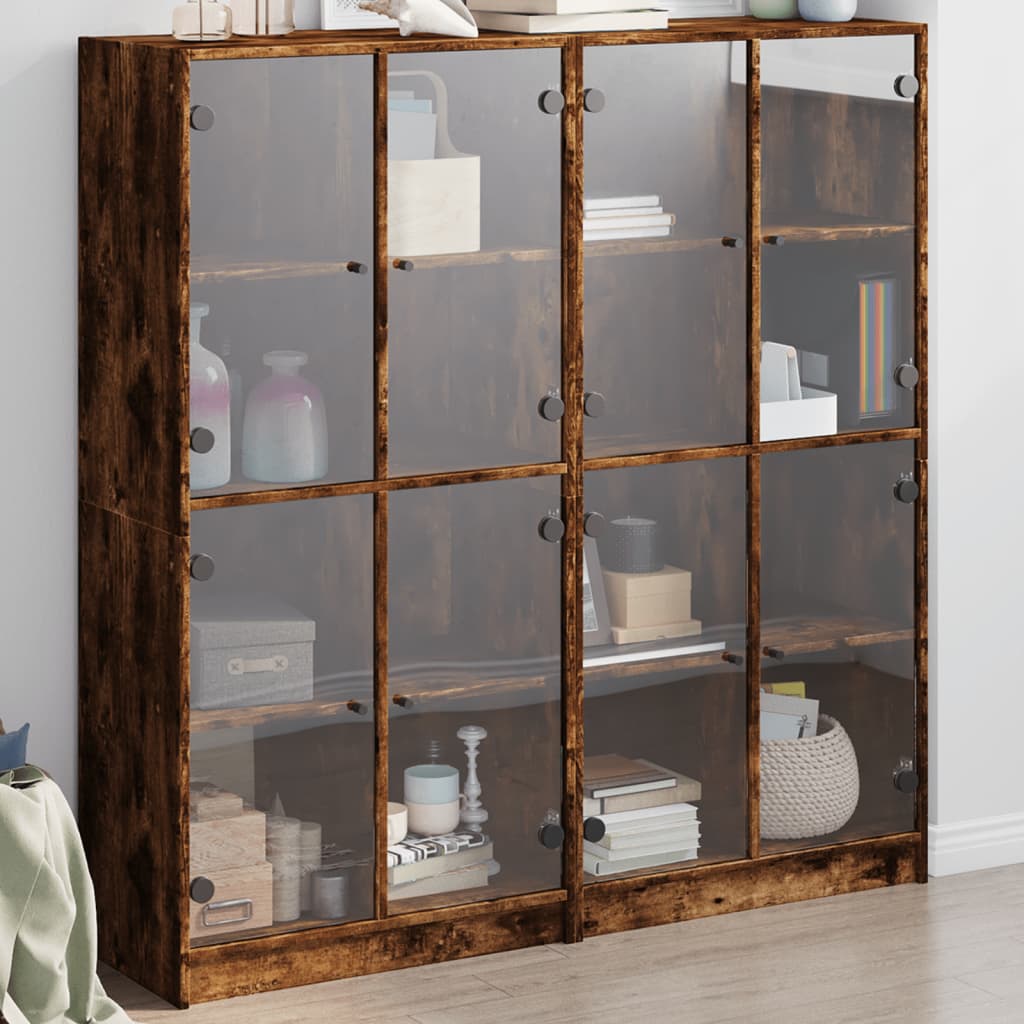 Bogreol med glaslåger 136×37×142 cm - konstrueret træ, røget egetræ