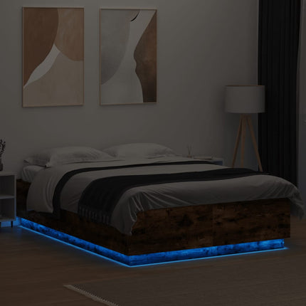 sengeramme med LED-lys 150x200 cm konstrueret træ røget eg