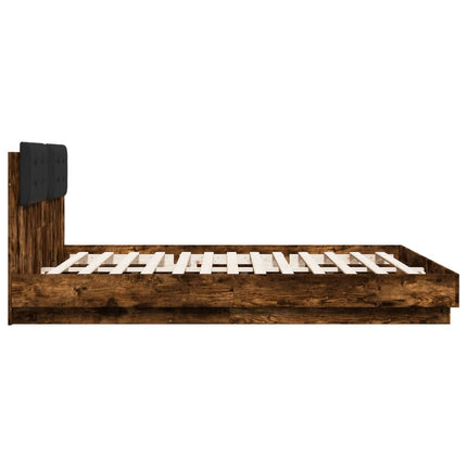 sengeramme med sengegavl og LED-lys 200x200 cm røget egetræ