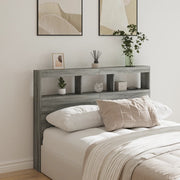 sengegavl med opbevaring og LED-lys 140x17x102 cm grå sonoma-eg