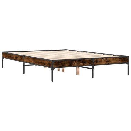 sengestel 135x190cm konstrueret træ og metal røget egetræsfarve