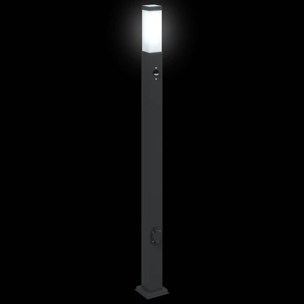 pullertlamper med sensor og stikkontakt 3 stk. 110 cm sort IP44