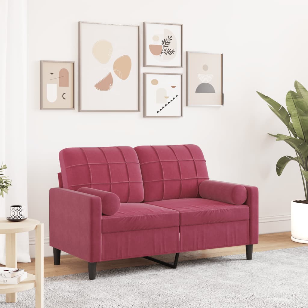 2-personers sofa i velour med pyntepuder - 120 cm, vinrød