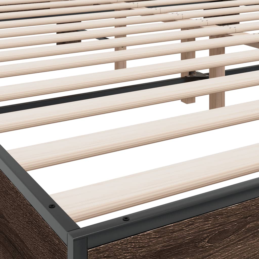 sengeramme 200x200 cm konstrueret træ og metal brun egetræ