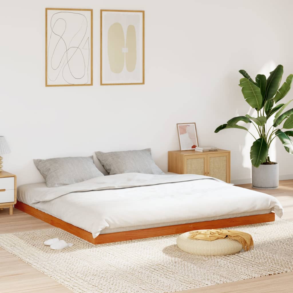 sengeramme 200x200 cm massivt fyrretræ gyldenbrun