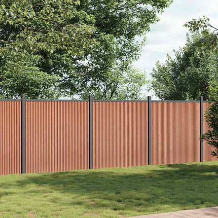 hegnspanel 526x186 cm WPC brun