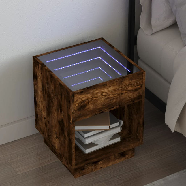 sengebord med Infinity LED-lys 40x40x50 cm brun egetræsfarve