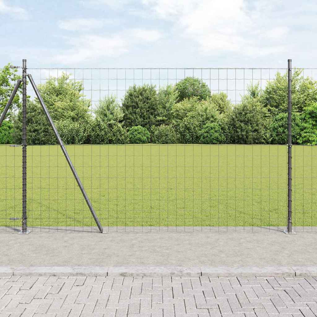 Svejset Trådhegn med Betonsokkel 10 x 1,4 m (B x H)