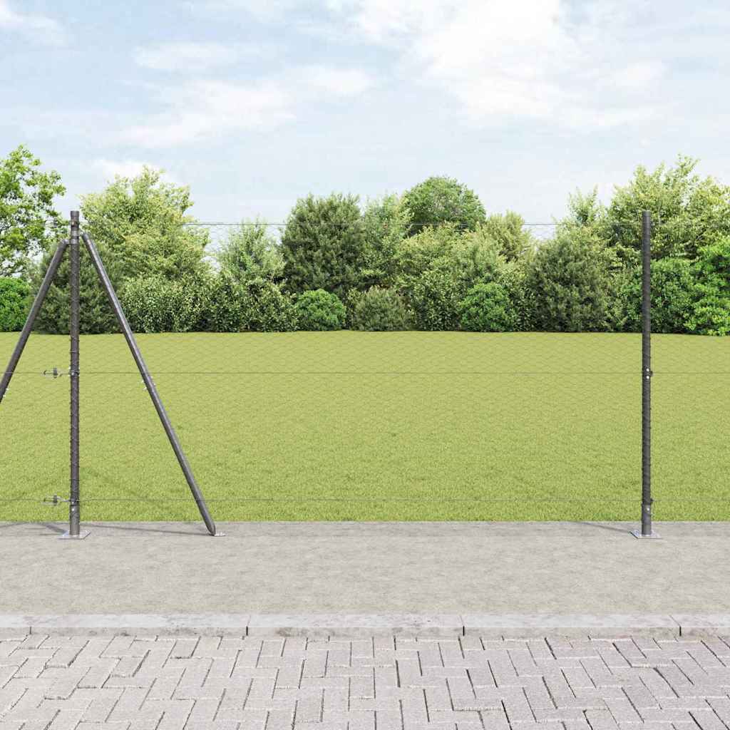 Svejset Trådhegn med Betonsokkel 50 x 1,2 m (B x H)