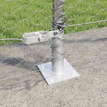 Udendørs hexagonal hegn med betonfundament 25 x 1,5 m Sølv Mesh
